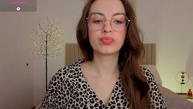 Real_cutie1 webcam