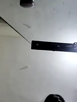yamini1431 webcam