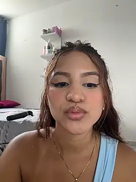 ViankaRose webcam