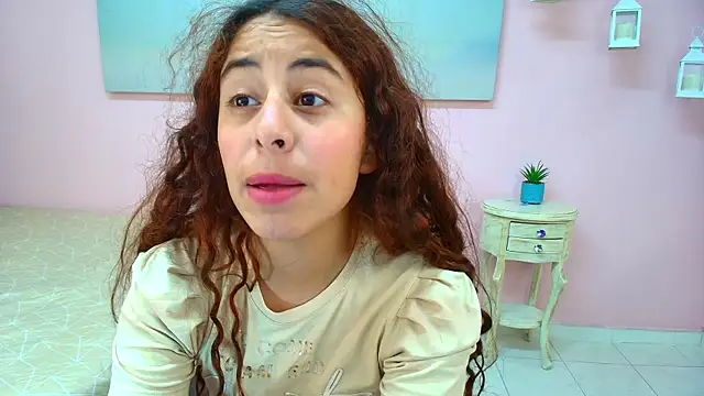scarlett_clyde webcam