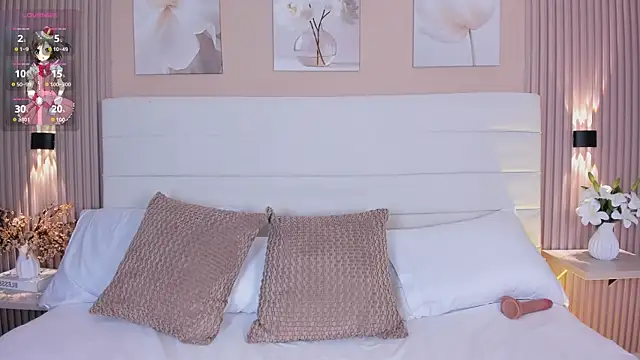 LisaLain webcam