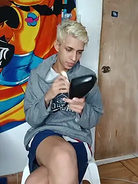 Alayn_sexy_ayes