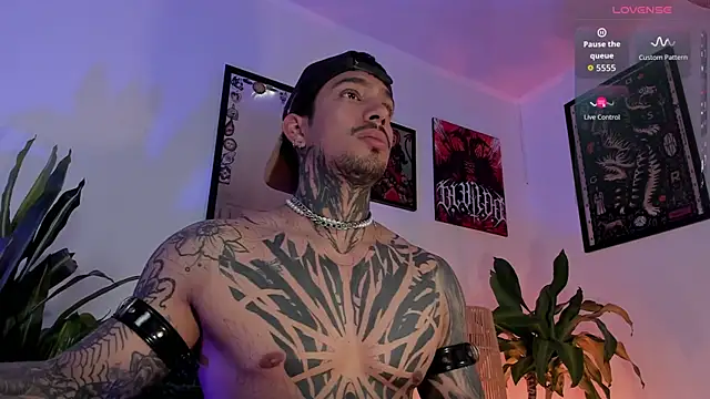 TigerStripes1_ webcam