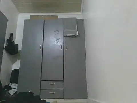 Bad_bunniey webcam