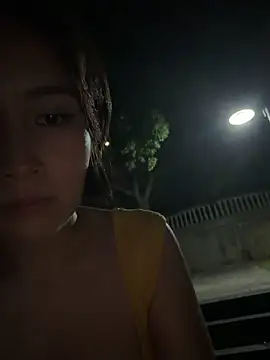 A_girla webcam