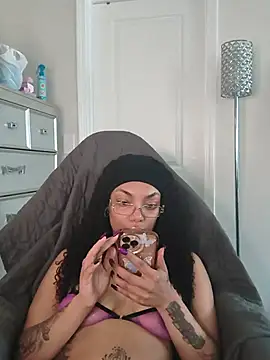 butterflybootyy webcam