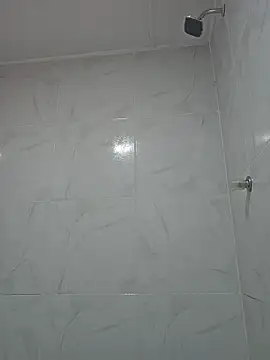 Laura_Maverick