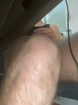 bigdickcro7 (M young) - Spy on me