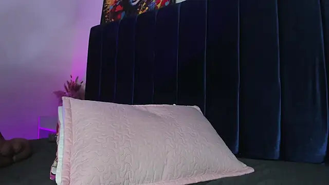 valeri_sotoo - Valeri_sotoo's free webcam - UK Sex Cams