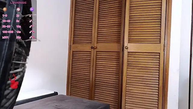 Blade_millerr webcam