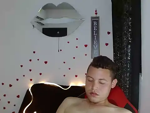 sven_fox723 webcam