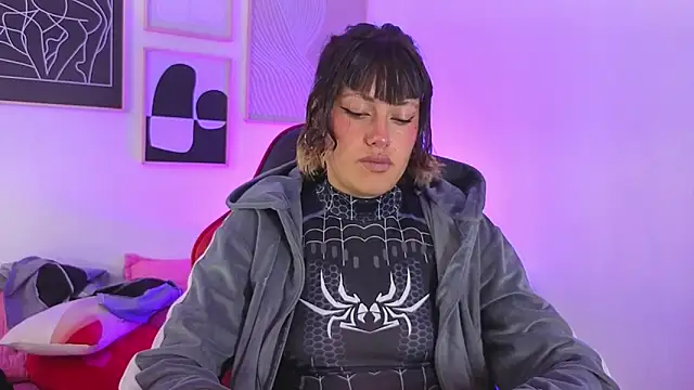 _sharlotte777 webcam