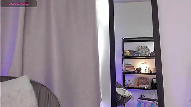 noemi_foxxx webcam
