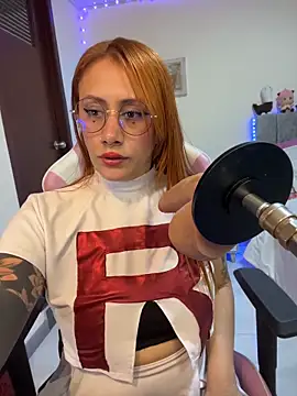 Luna_Paris_ webcam