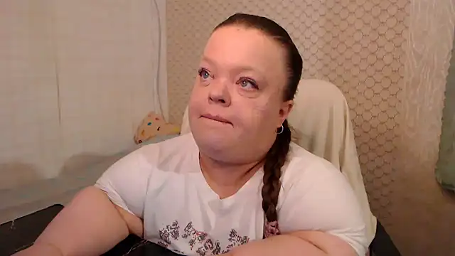 Janiffer_MiMi webcam
