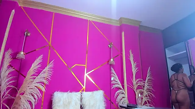 tiana_glow29 webcam