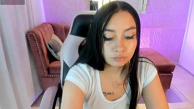 miss_isabella_m webcam