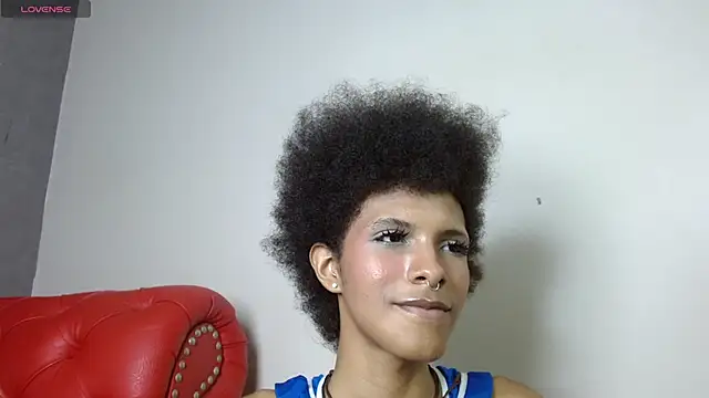 Violett_Salvatore webcam