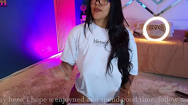 Ladyy_brownn webcam