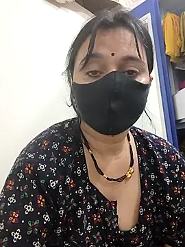 HeartlessGirl webcam