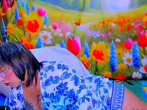 indianroxy webcam
