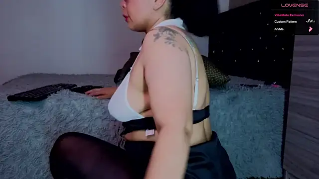 Ivvannaparis webcam