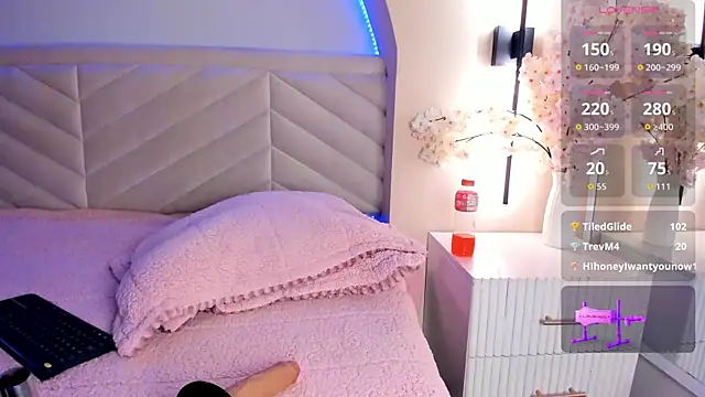 Bella_Williiams webcam