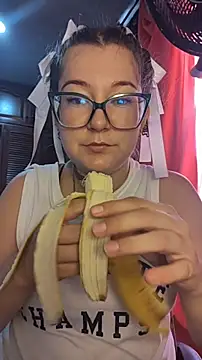 HunnyyLove webcam