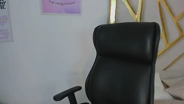 LanaJones_ webcam