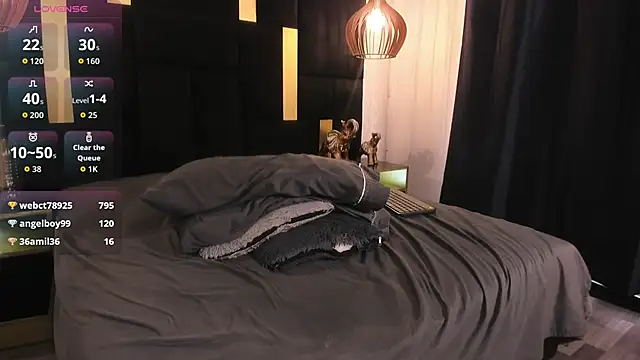 Lucio__Fox webcam