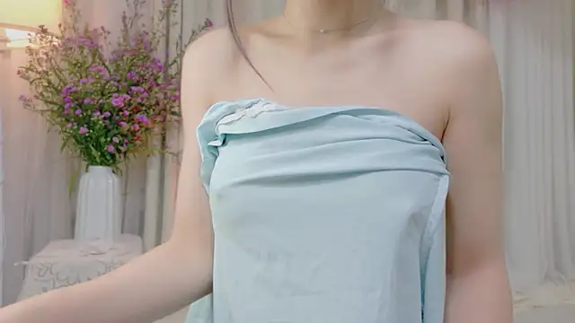 rosalie_han - Rosalie_han's free webcam - UK Sex Cams