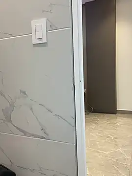 LizStorm_