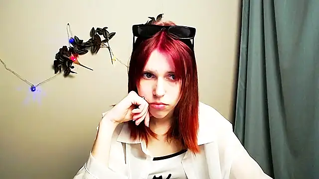 GuessMe___ webcam