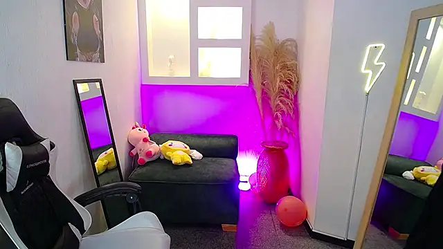 melodyy_as webcam