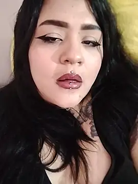 BonnieStardust webcam