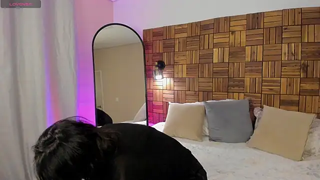freyaa__1 webcam