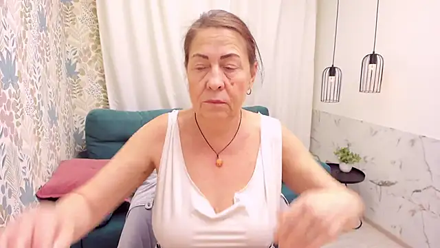 LindaPassionate webcam