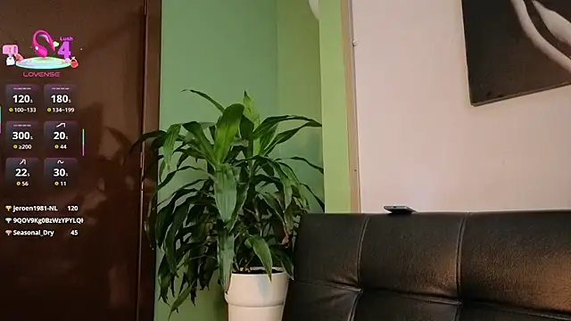 scarlett_moore webcam