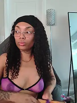 butterflybootyy webcam