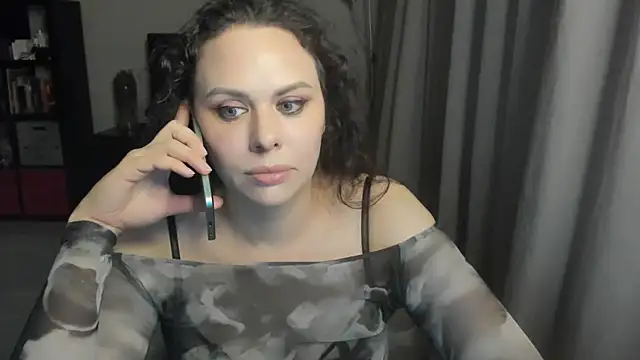 MollyCheiz webcam