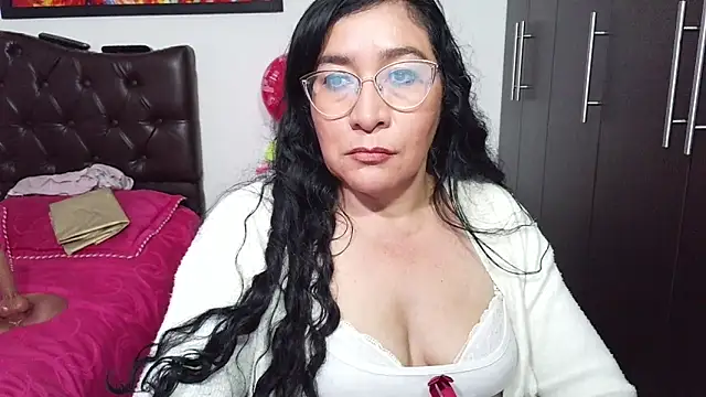 Grace_mature_milf webcam
