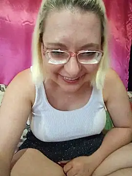 VikaKing webcam