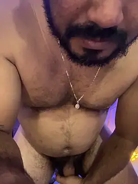 MichaelBear_21 webcam
