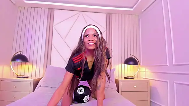 LailaDavidson webcam