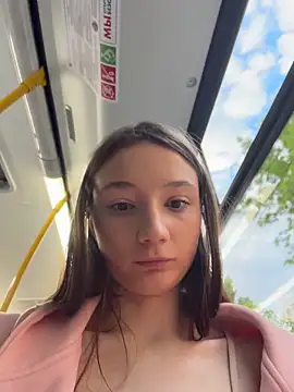 hiding-mila