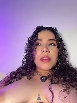 krisstenSantos webcam