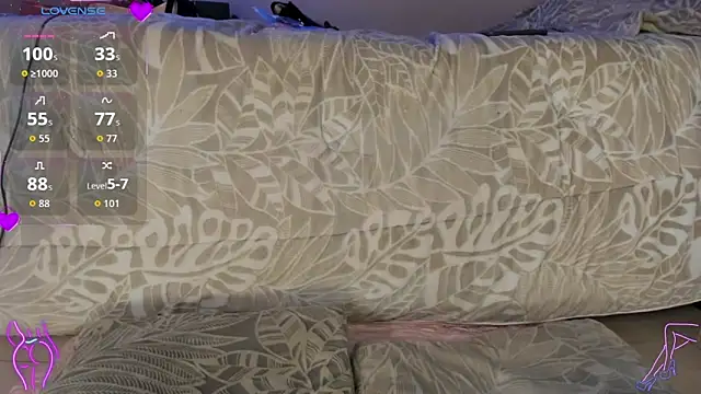 angel_mozz webcam