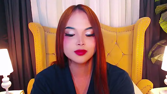 MajesticTransPinayDiva webcam