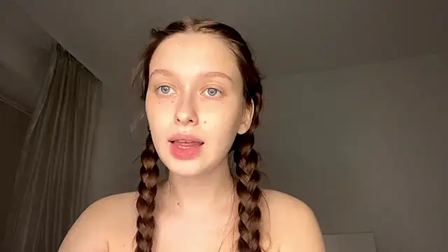 LoryMusetti live sex cam