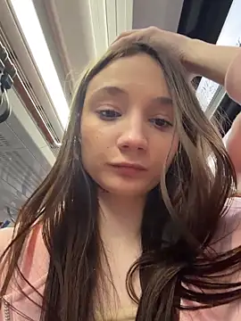 hiding-mila